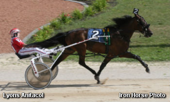 Lyons Anitacol Destroys Record