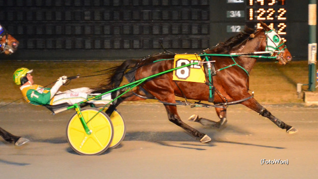 Movin On Up Upsets In Dover Main Event