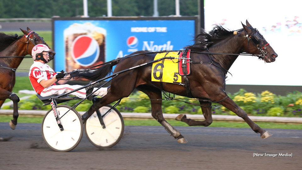 Combs Hanover Makes 2022 Debut