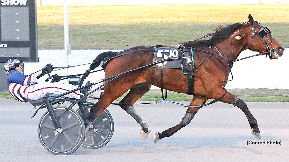 L Dees Patrick Wins Dr. Farwick Memorial