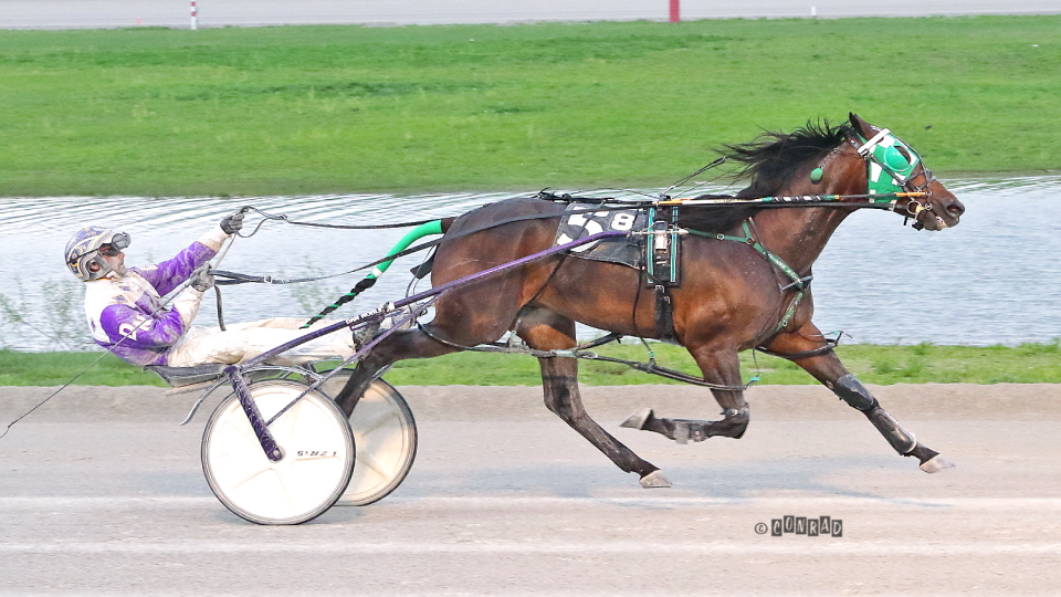 Cody Hanover Clicks In Miami Valley Open