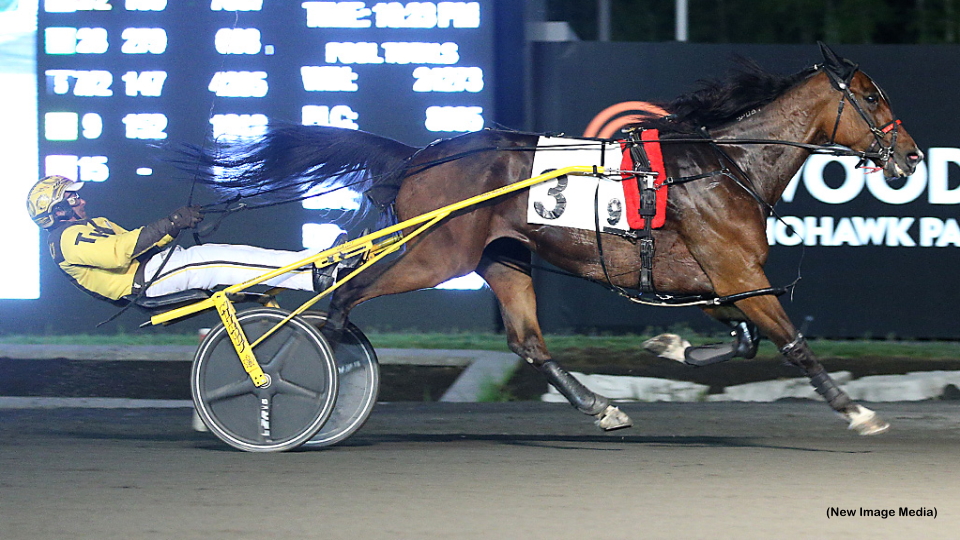 Oney Hall Rolls A Seven At Mohawk Park