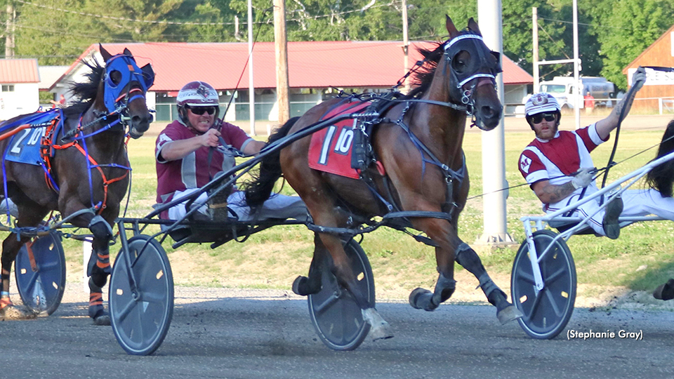 Gray Pulls Upset In MADC Pace