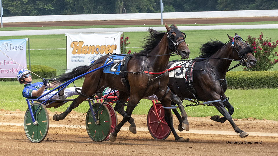 Komodo Beach Sizzles At Philly
