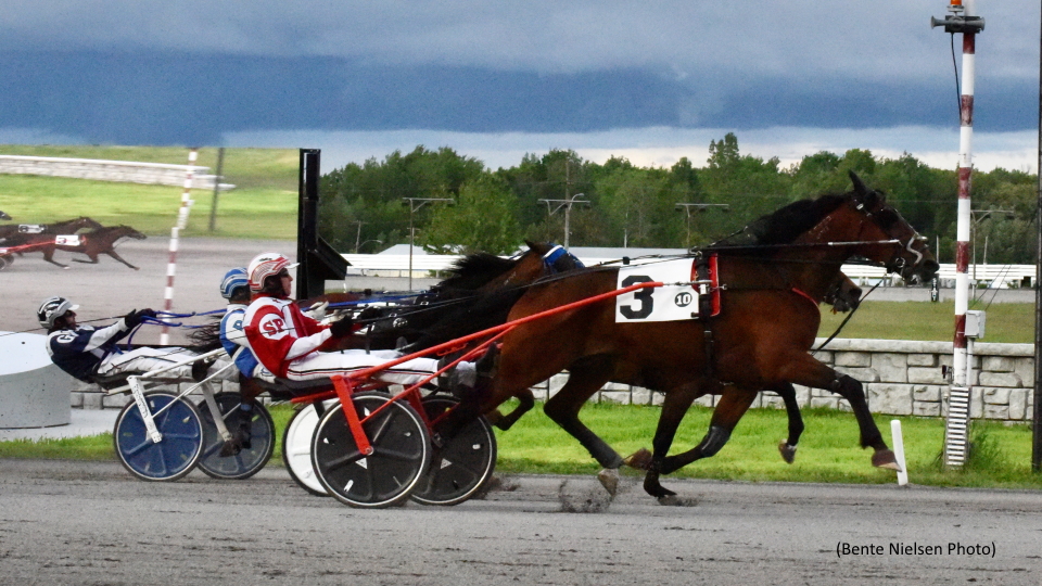 Raising Rusty Upsets In Rideau Preferred