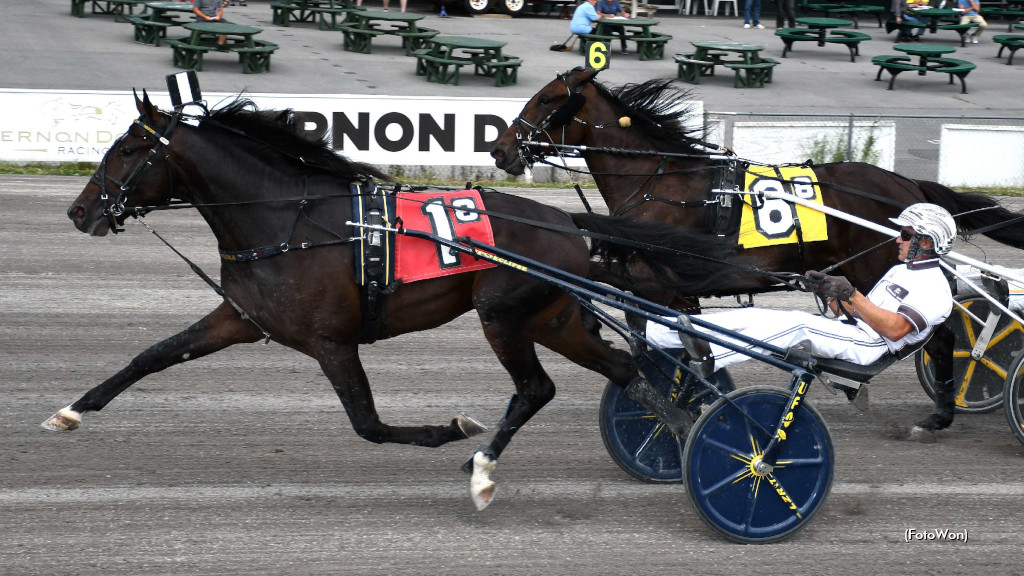 Vernon Stakes Grand Slam For Sears & Melander