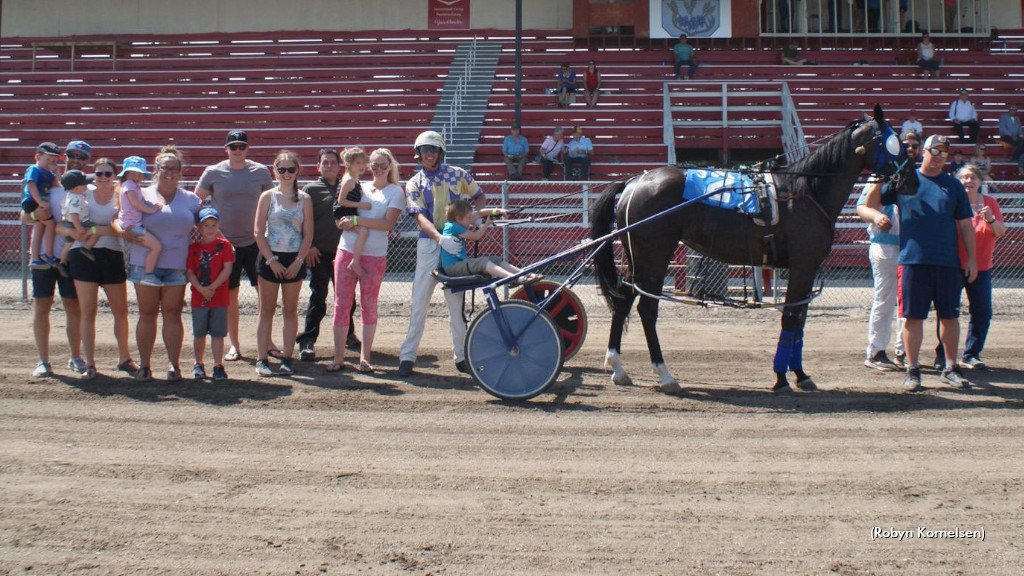 Ellis, Piwniuk Tremendous At Miami Fair