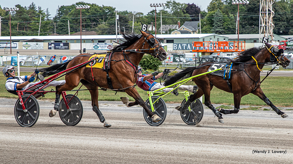 Keystone Apache Repeats At Batavia