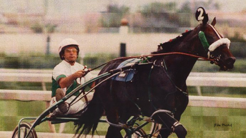 Fontaine Elected To U.S. Hall Of Fame