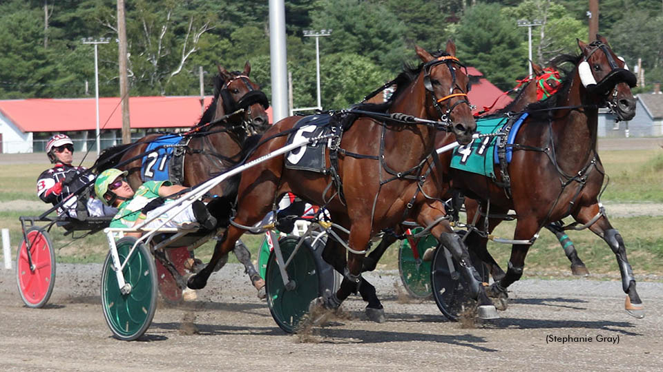 Roaring Repeat For Rys Red Rocket At Cumberland