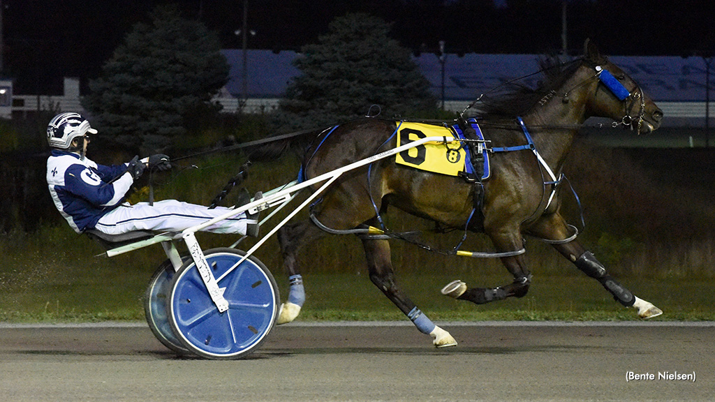 Gagnon Grabs Rideau Six Pack