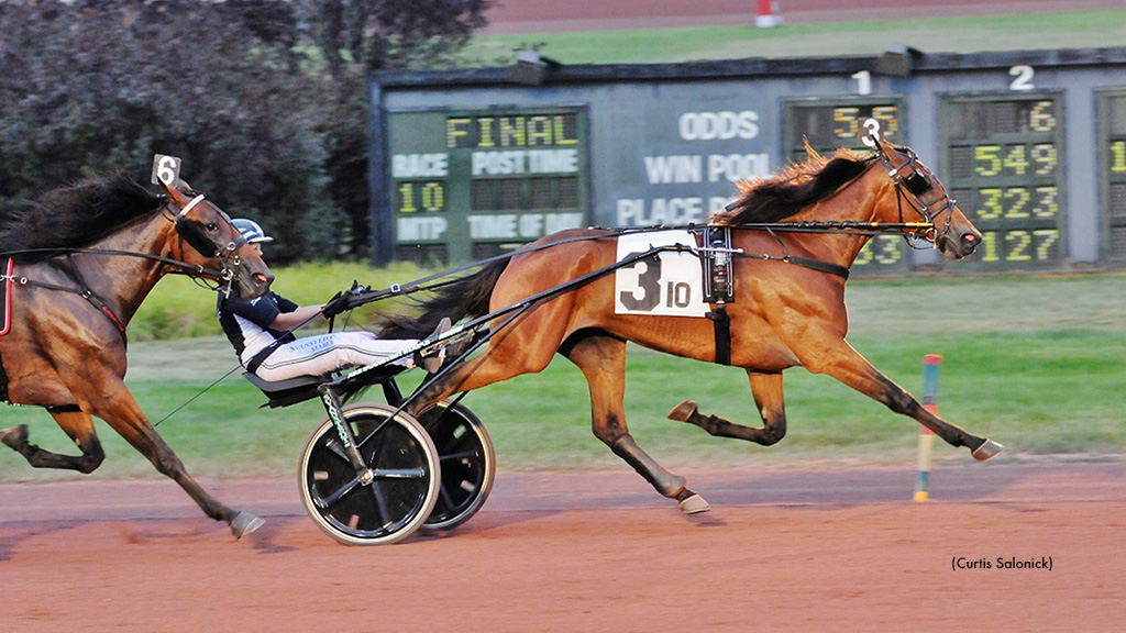 Bond Wins Duel Sunday At Pocono