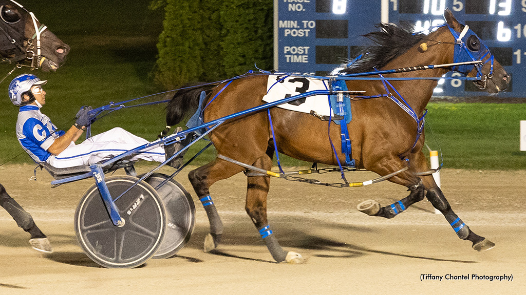 Clever Character Coasts At Grand River