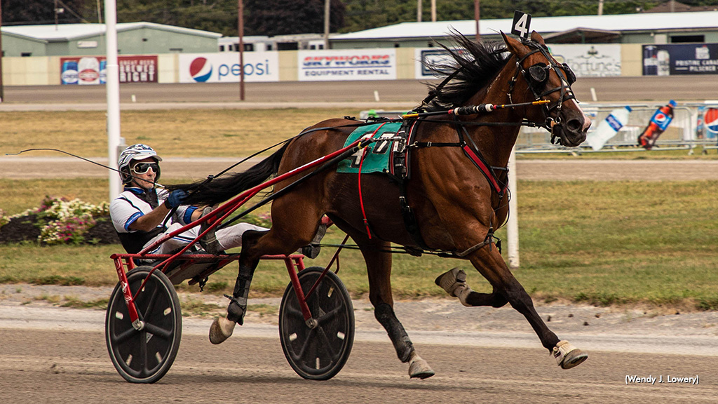 Cummings Bags Five, Track Record With Dewey Arnold