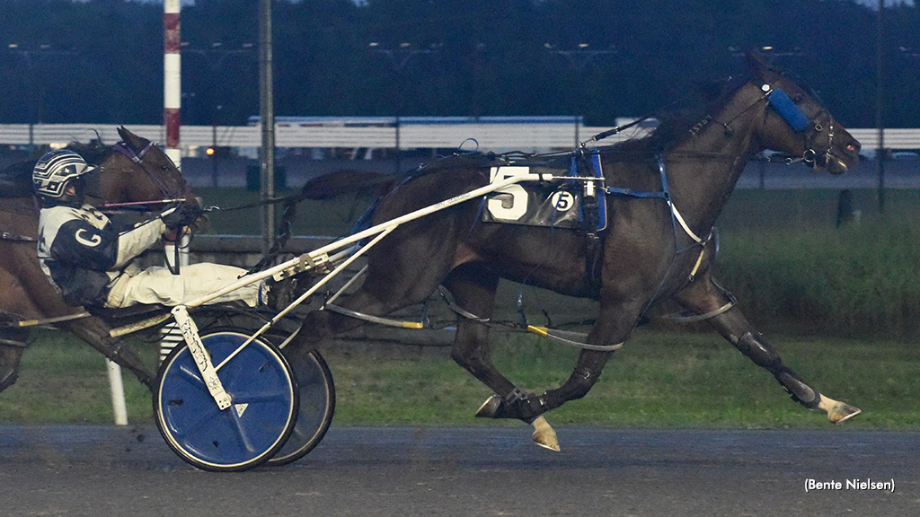 Gagnon, Puddy Triple At Rideau