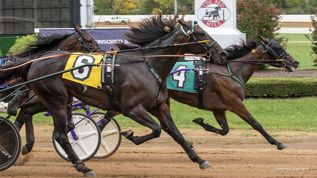 Double Deceiver Bests Rebuff In Kentucky Championship Double Deceiver Bests Rebuff In Kentucky Championship