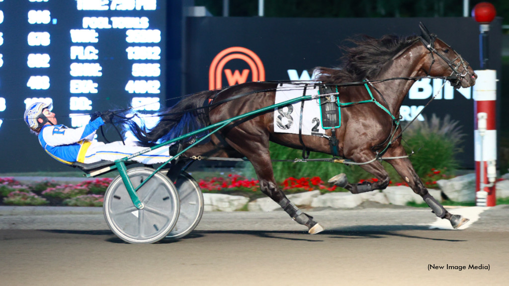 Mohawk Top Ranks Thrive On Stakes Undercard