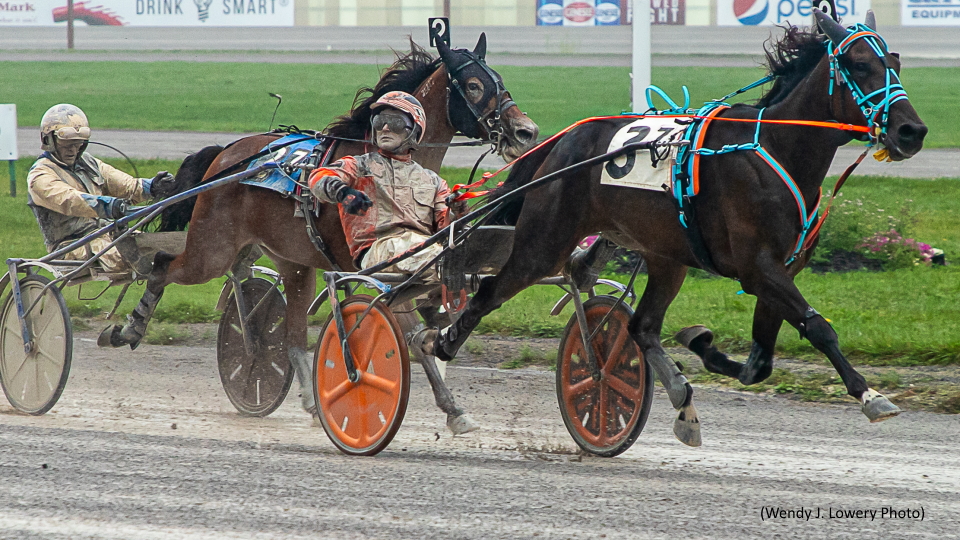 Franks Watching Splashes To Batavia Open Victory