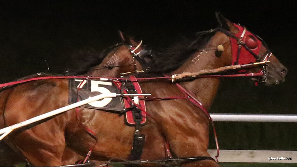 Graceful Horizon Scores Sharp Win