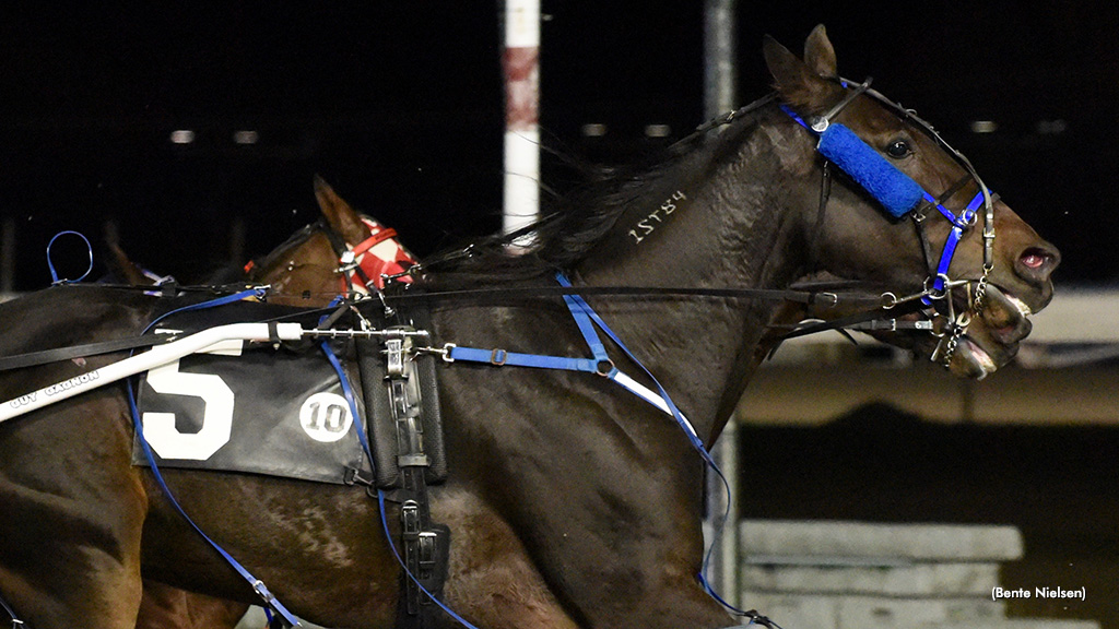 The Light Speed Back On Top In Rideau Top Class