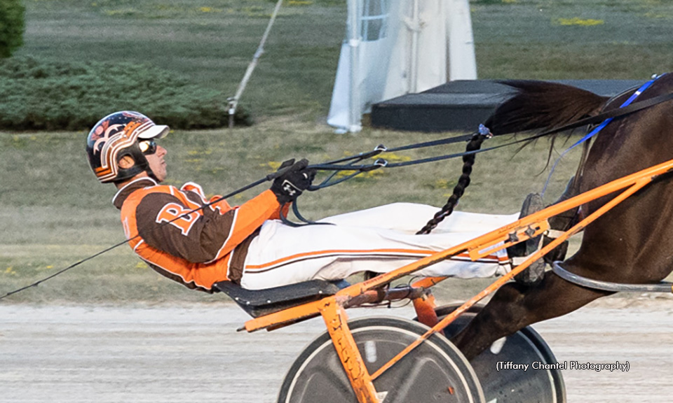 Borth Boosts Lead Atop Canadian Standings