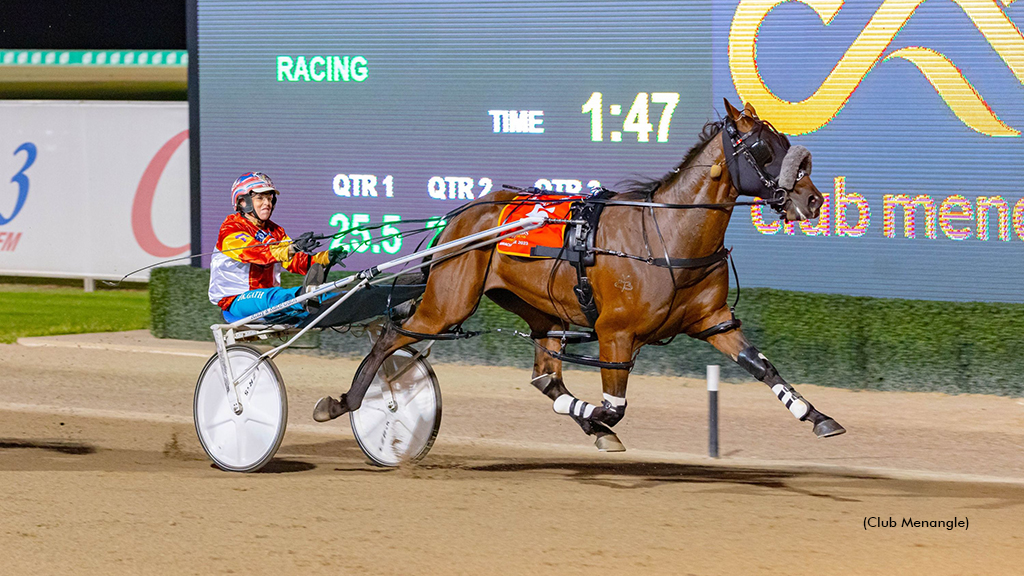 Catch A Wave Completes Memorable Double With Miracle Mile Win