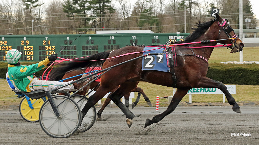 Sheridan, Verruso Victorious In AHDC Trots