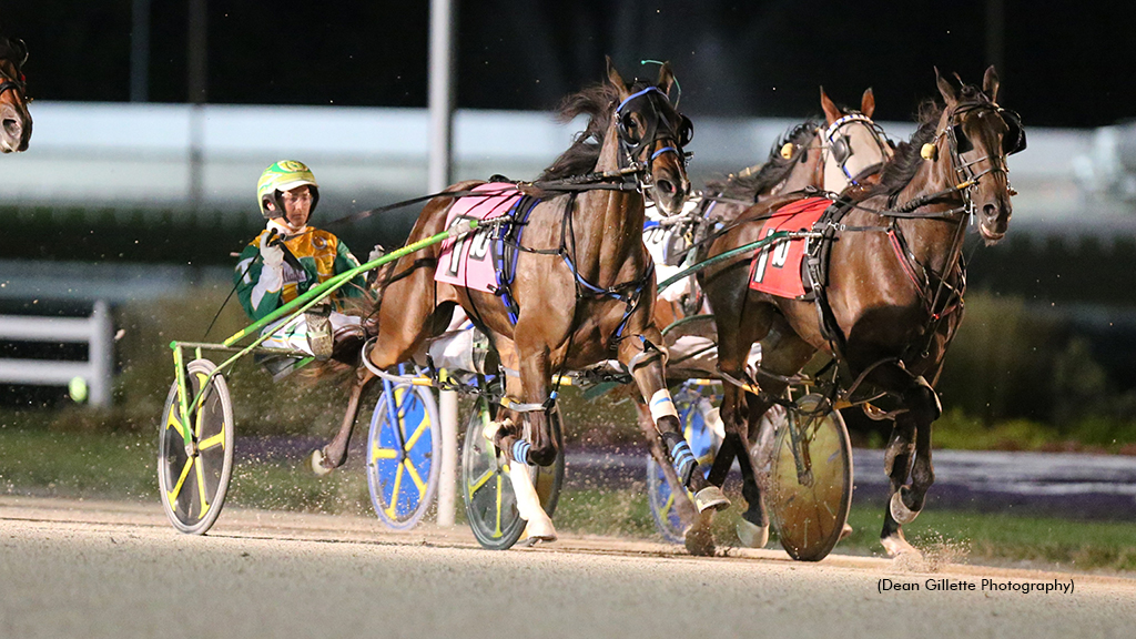 Hoosier Park's 30th Season Set To Open Friday