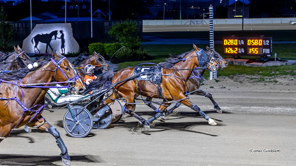 Rose Run Vortex Stuns Them In Preferred Pace