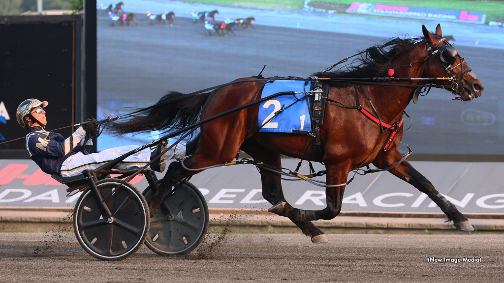 Ahi Sunshine Swiftest In Grassroots Opener Ahi Sunshine Swiftest In Grassroots Opener