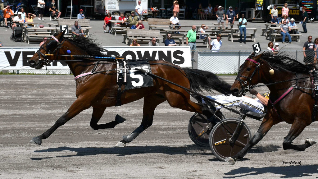 Royal Filly, winning at Vernon Downs