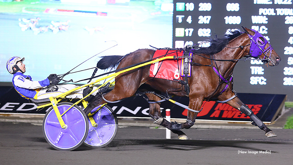 Claiming Series Action At Mohawk Claiming Series Action At Mohawk