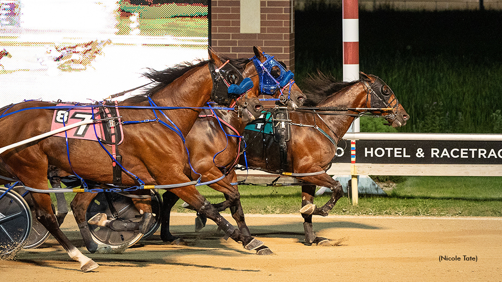 Cheese Omelet Prevails In Aces Photo Finish