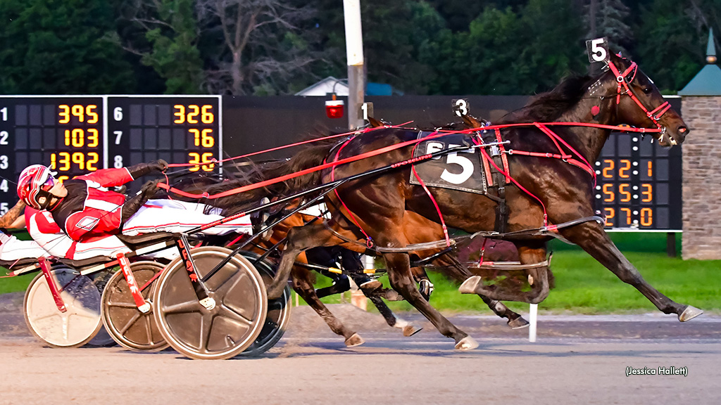 Idealsomemagic A Wins Gerrity Memorial