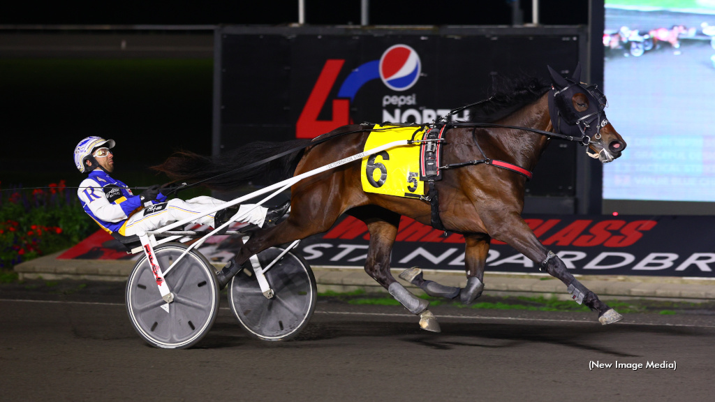 Blais Back In Indiana For More Breeders Crown Hardware