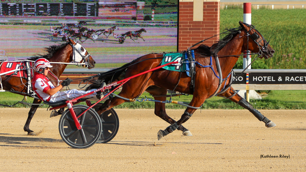 Ex Why Zee Is Letter Perfect At Aces