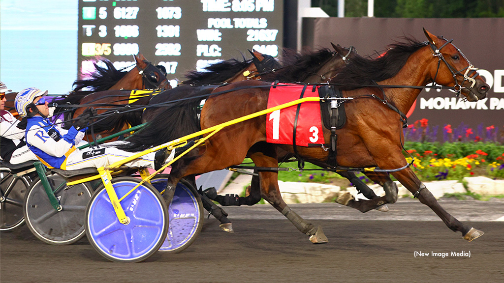 Trelford Scores First Training Win At Mohawk