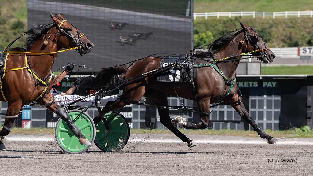 Think Of Galaxies Fends Off Challenge For Open Repeat