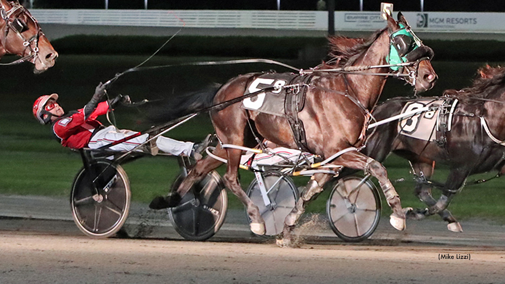 Vandiemen Bluechip Stuns In Yonkers NYSS