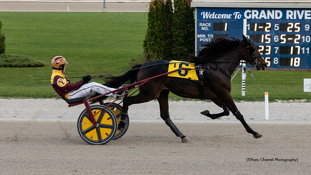Flirty Dancer Romps In OSS Grassroots At Grand River