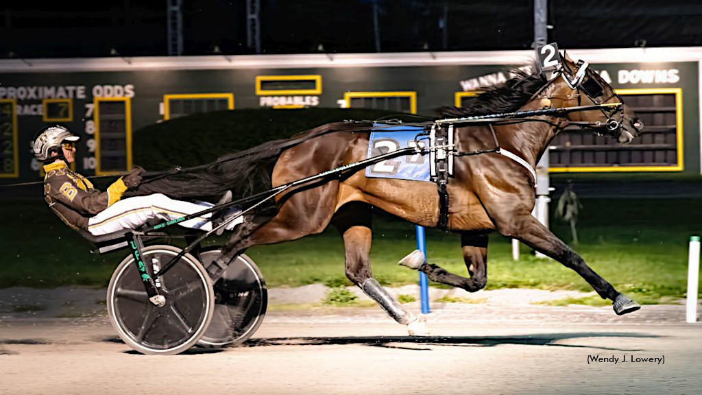 Erin, Sadbirdstillsing Score In NYSS At Batavia