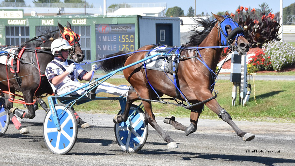 Hippodrome 3R's Oldest Record Falls To 25-1 Longshot