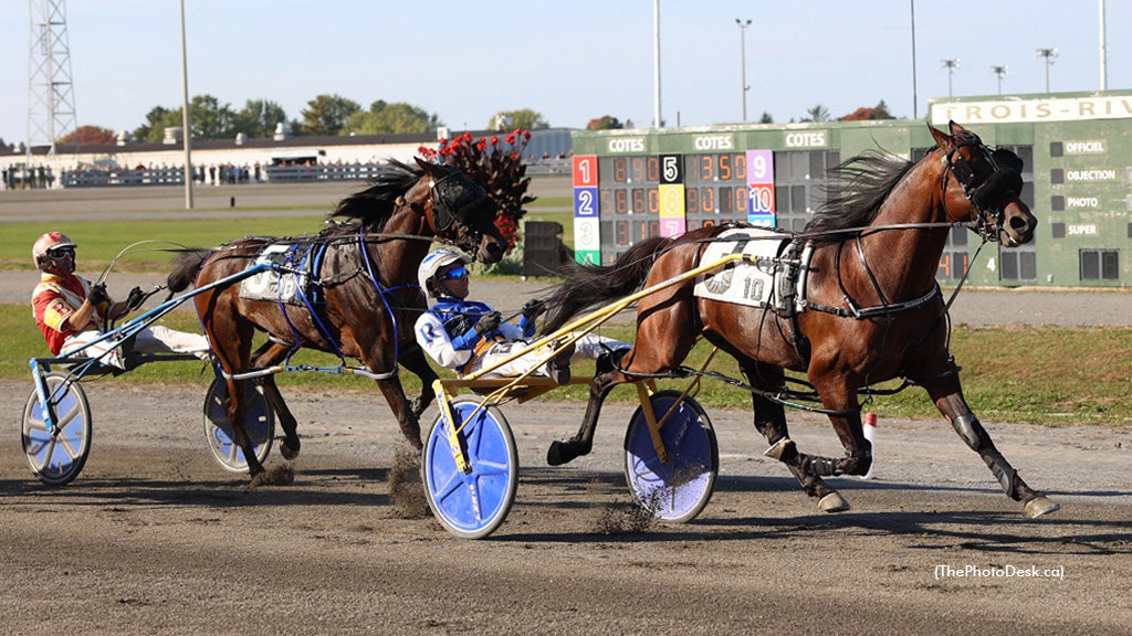 Roy Sweeps 3R Stakes On Builder's Day