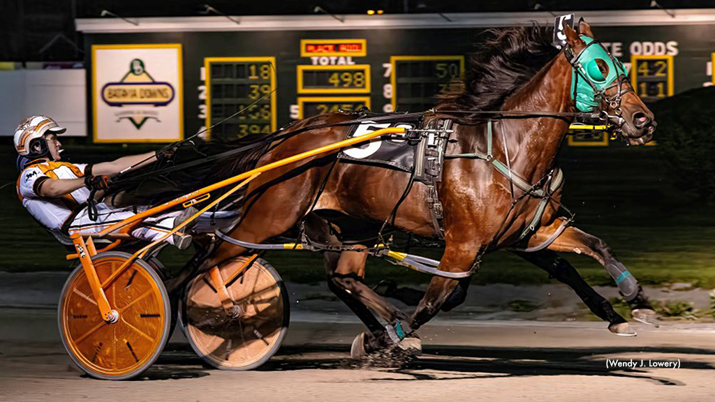 McNeight Wins Five At Batavia