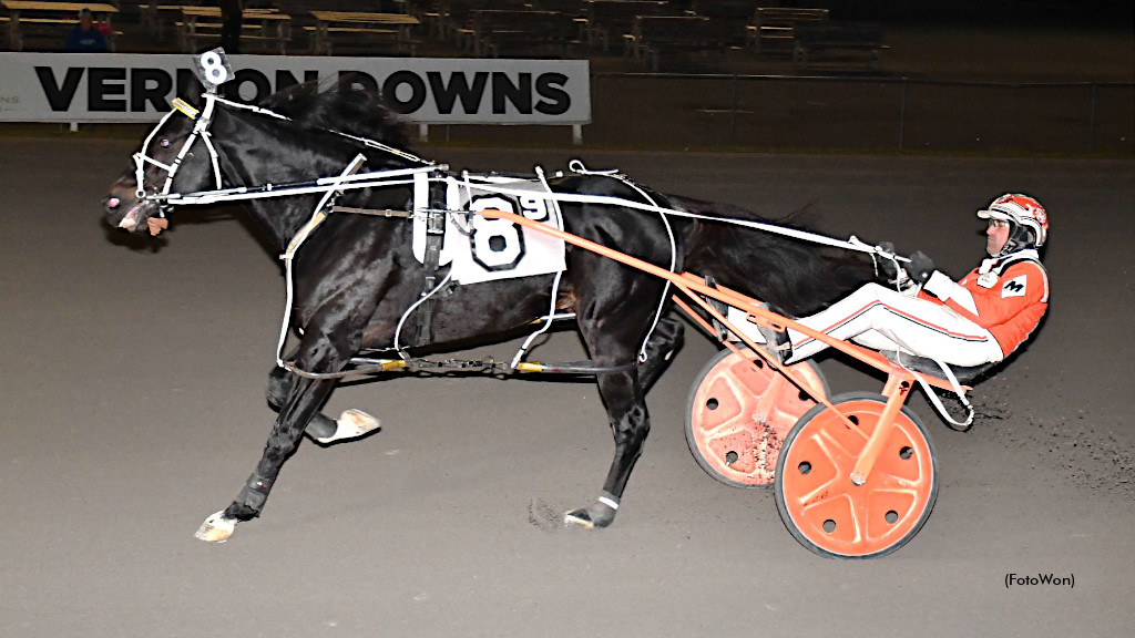Natameri Impressive in Vernon Open