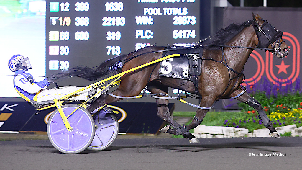 Sire-Daughter Shine On Jimmy Freight Stakes Night