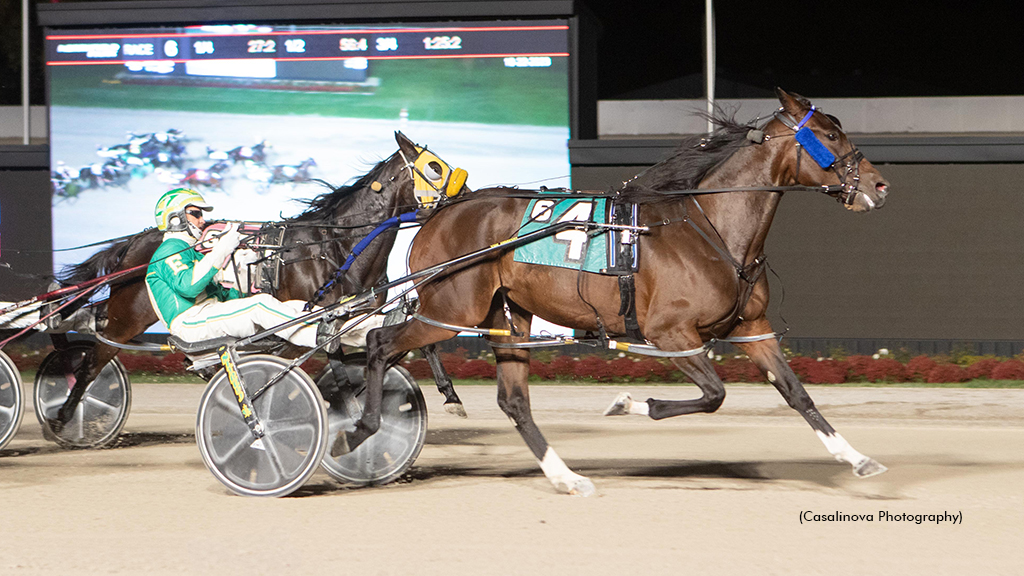 Rockin Bambi Upsets Northfield Distaffers