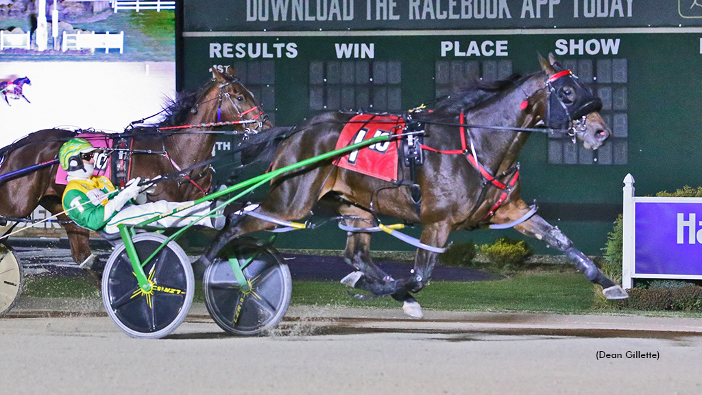 Hoosier Hosts Thanksgiving Classic Stakes