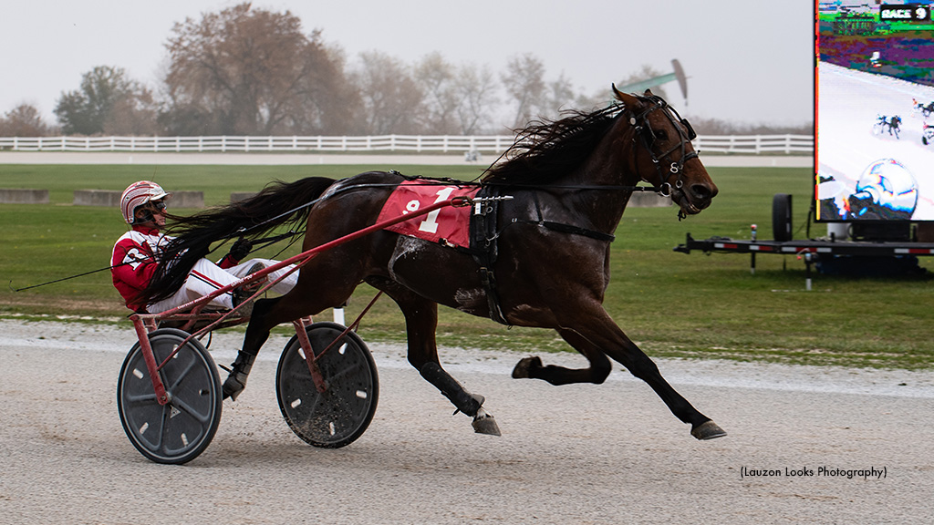 Fox Valley Ontario Headlines Leamington Season Finale