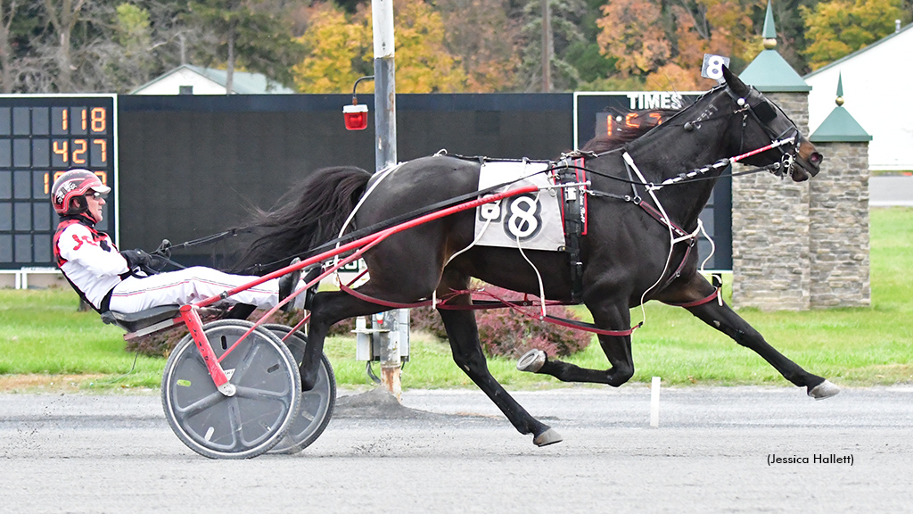 Racine Bell Continues Winning Ways In Saratoga Open
